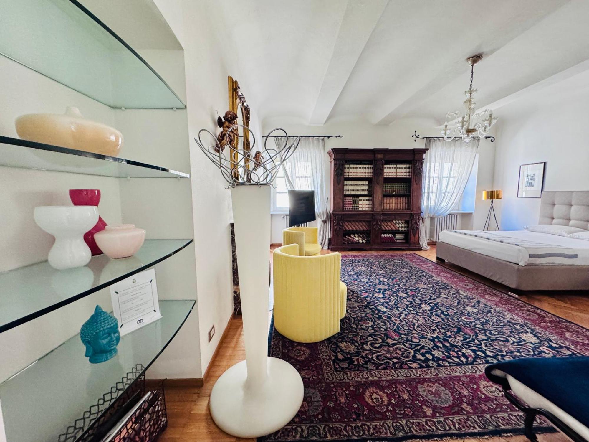 Comecasa Alfieri Elegant Apartment Asti Buitenkant foto