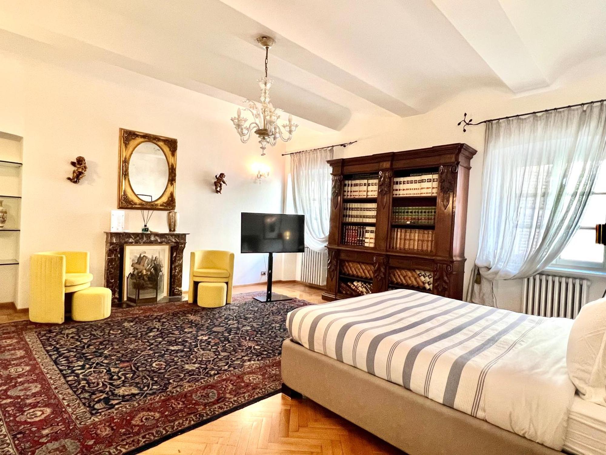 Comecasa Alfieri Elegant Apartment Asti Buitenkant foto